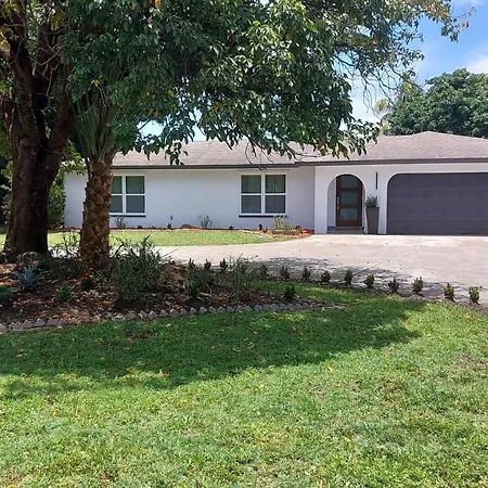 Cape Coral Canalfront Exterior photo