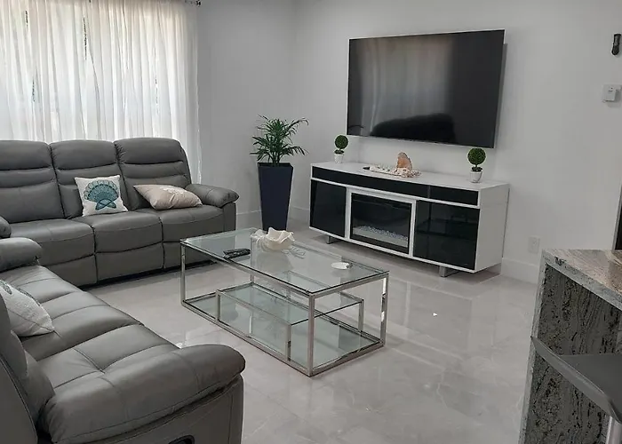 Cape Coral Canalfront